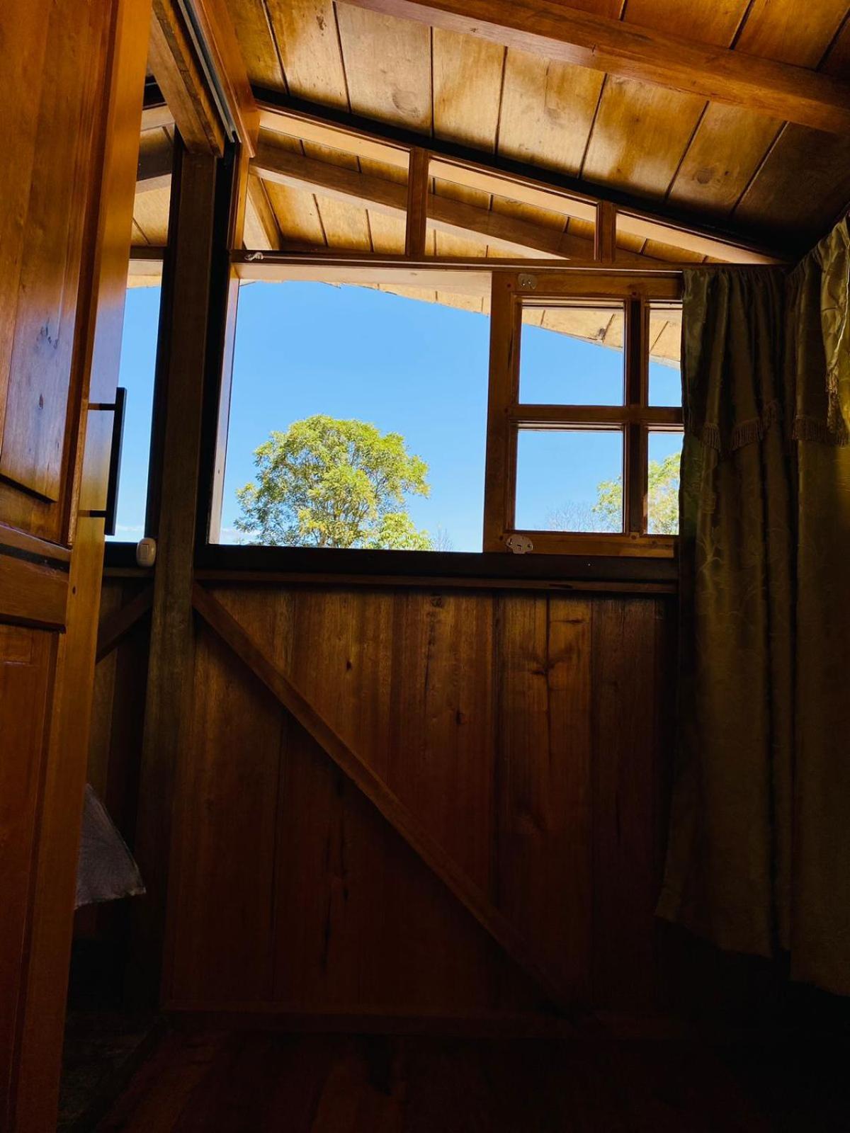 Guayabo Hostal Mindo Eksteriør billede